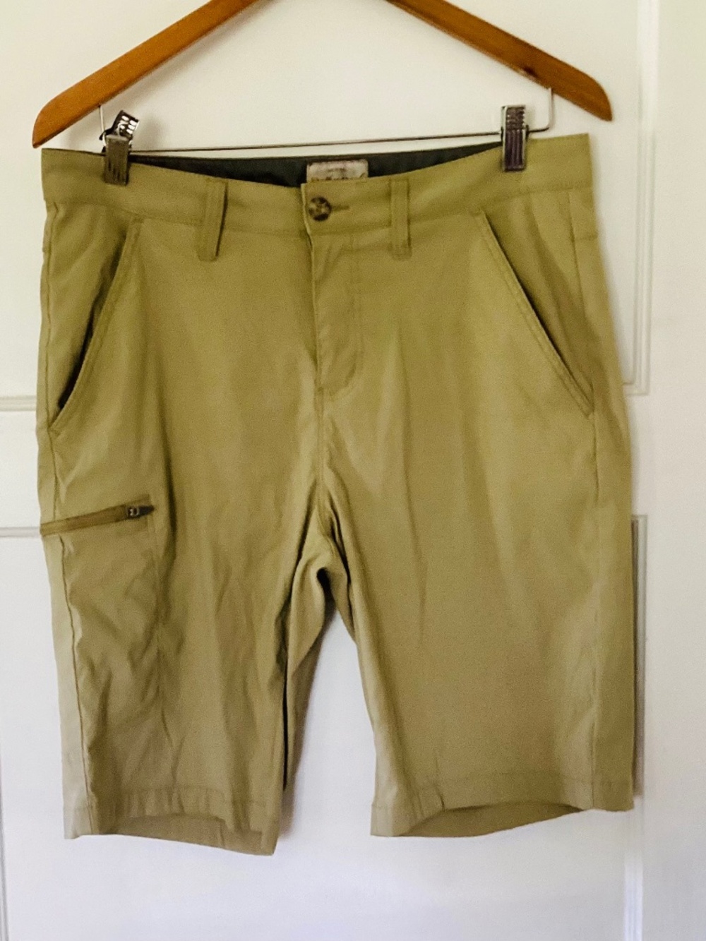 Weatherproof Men's size 32 The Trail Shorts Packable Hybrid Quick Dry Shorts 10”